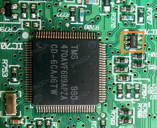 EEPROM işlemci görseli